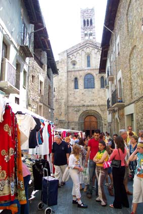 The market atround the cathedral at Seu d'Urgell, Andorra